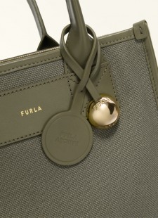 Mengual Concept Store