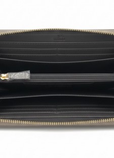 Mengual Concept Store