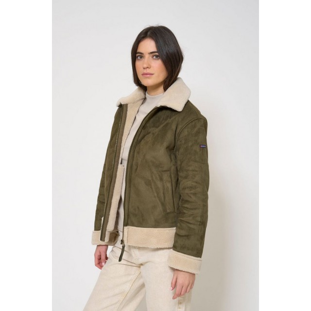 Chaqueta con borreguito