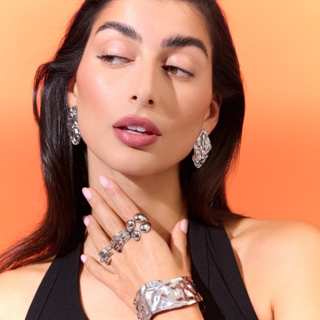 Brazalete ios placa plateado