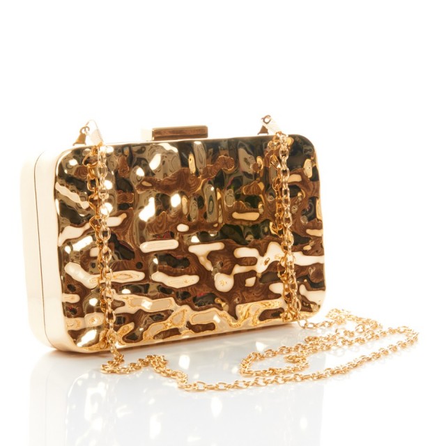 Cartera pieza dorado