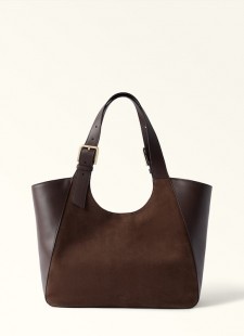 Mengual Concept Store