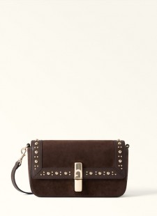 Mengual Concept Store