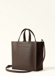 Mengual Concept Store