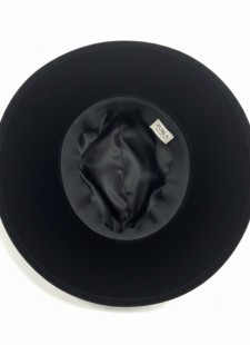 Mengual Concept Store