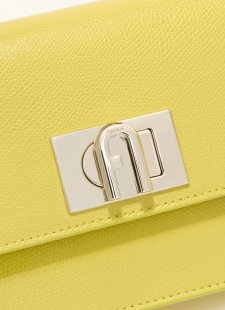 Mengual Concept Store