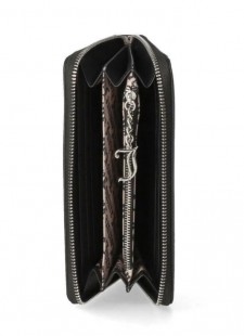 Mengual Concept Store