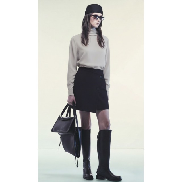 MINI FALDA ASIMÉTRICA