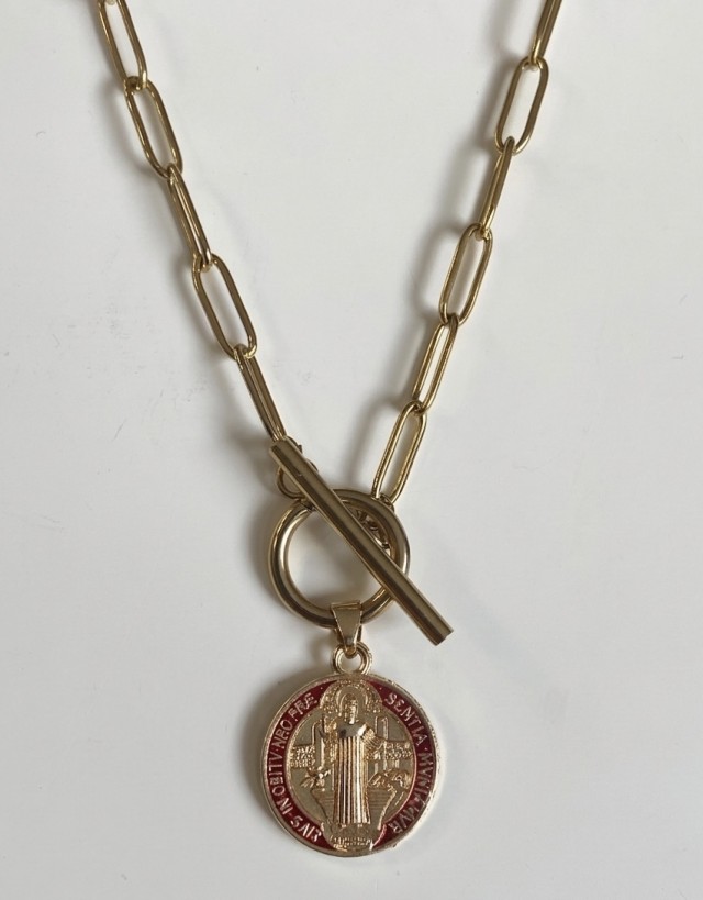 Medalla San Benito Roja