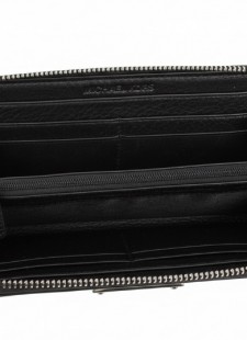 Mengual Concept Store