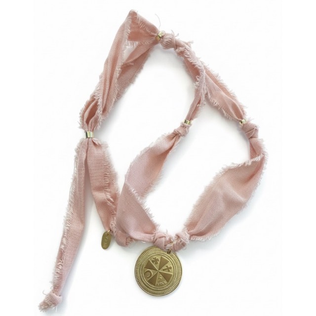 MEDALLION TALISMÁN CINTA rosa
