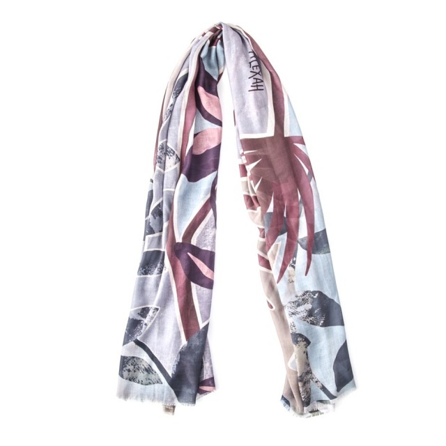 Pañuelo flores burdeos