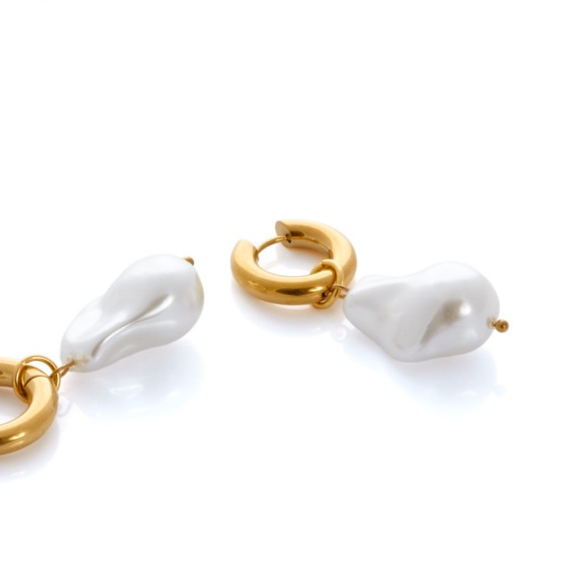 Pendiente willis dorado