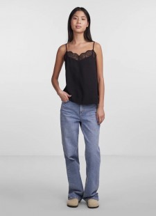 Mengual Concept Store