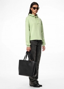 Mengual Concept Store