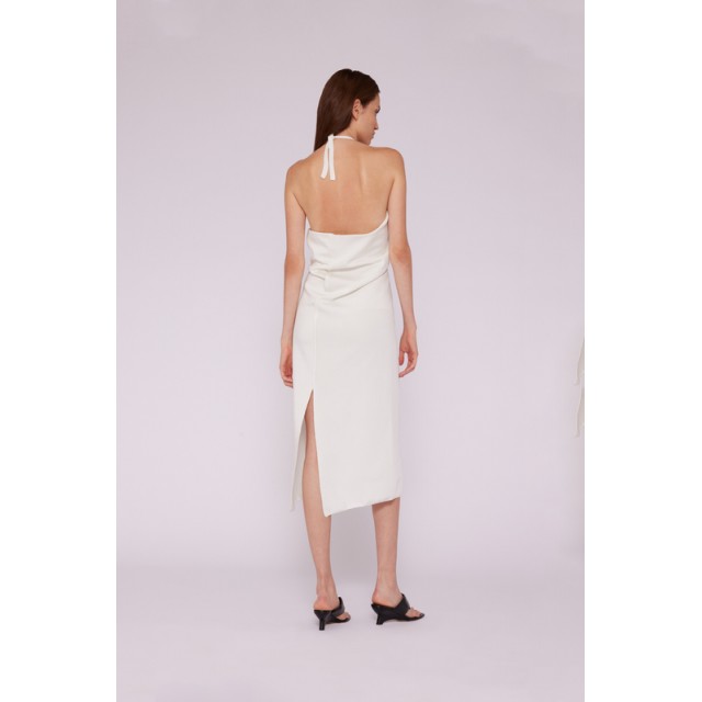 Vestido cuello volante