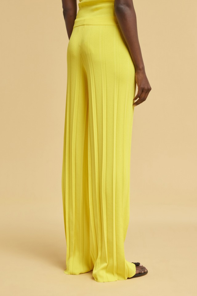 Pantalón palazzo amarillo