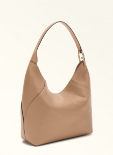 Mengual Concept Store