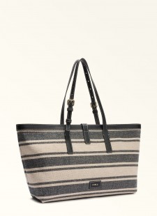 Mengual Concept Store