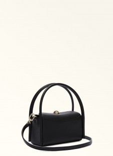 Mengual Concept Store